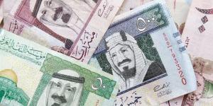 سعر الريال السعودي والدرهم الإماراتي والدينار الكويتي في البنوك.. الجمعة