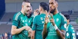 الأهلي يفوز على الشباب بثلاثية مقابل هدفين بالدوري السعودي