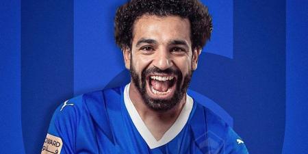 تركي آل الشيخ ينشر صورة محمد صلاح بقميص الهلال السعودي