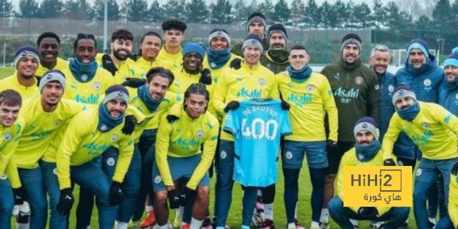 صور.. مانشستر سيتي يحتفل بوصول دي بروين لـ400 مباراة